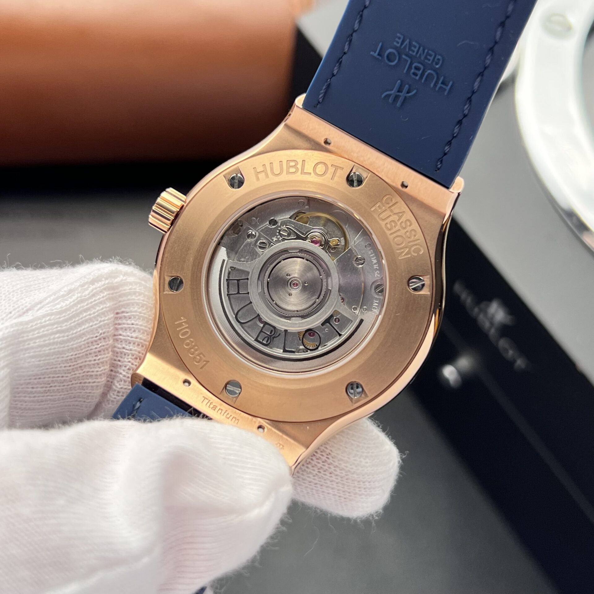 Hublot Replica 1:1 Watch Classic Fusion King Gold With Moissanite Diamonds Blue 42mm