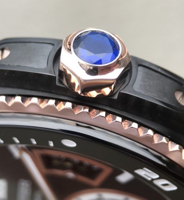 Replica Cartier JJF Calibre De Cartier Diver DLC Black Dial RG Bezel Black Rubber Strap A23J