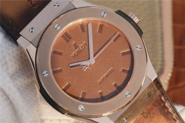 Replica Hublot Classic Fusion 45mm RG Berluti Scritto Brown Leather Dial Gummy Strap A2892