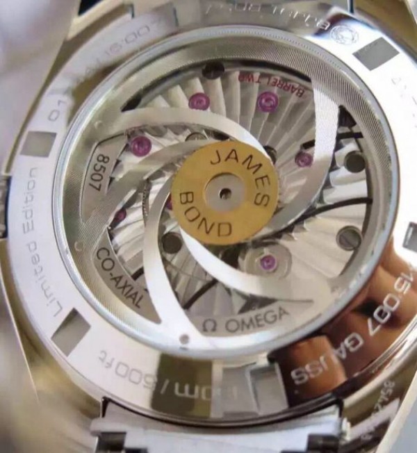 Replica Omega XF Seamaster CO-AXIAL Master James Bond White Textured Dial SS Bracelet A8507