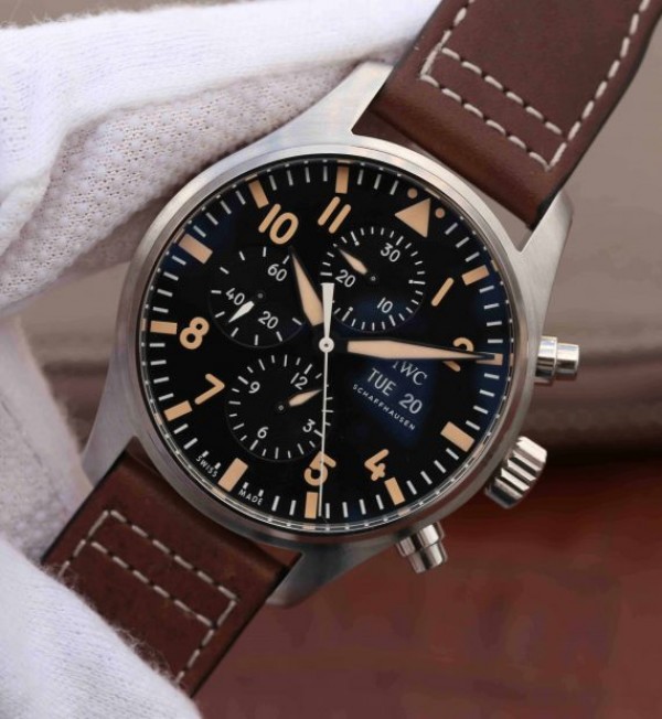 Replica IWC ZF Pilot Chrono AUS Special Edition Leather Strap A7750