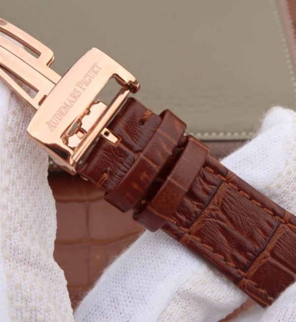 Replica Audemars Piguet JF Royal Oak 41mm 26574 RG White Dial Leather Strap A5134