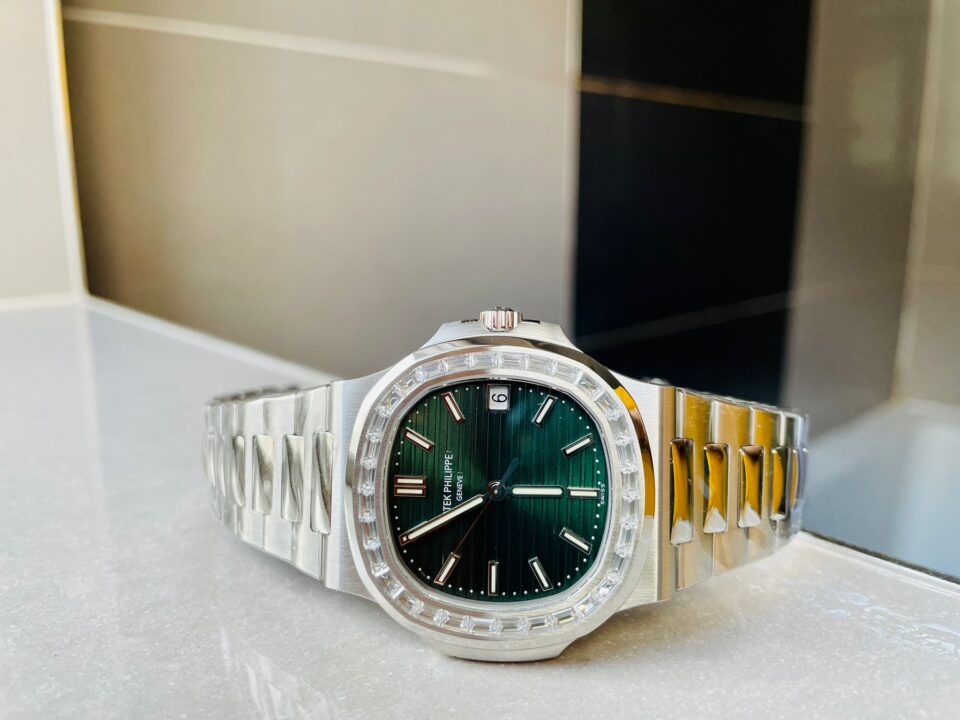 Replica PATEK PHILIPPE Nautilus 5711/1A PPF 1:1 Best Edition Green Textured Dial T Diamonds Bezel on SS Bracelet 324CS V4
