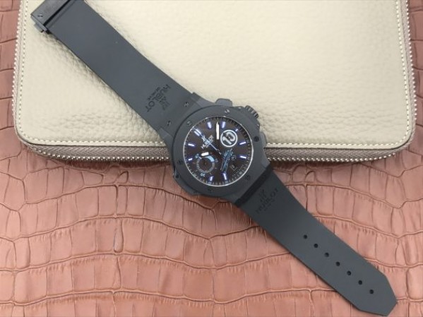 Replica Hublot Big Bang Full Ceramic Maradona Limited Edition Black Gummy Strap A7750