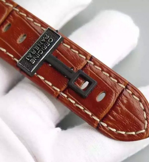 Replica Panerai ZF PAM393 Ladies RG Leather Strap P9000