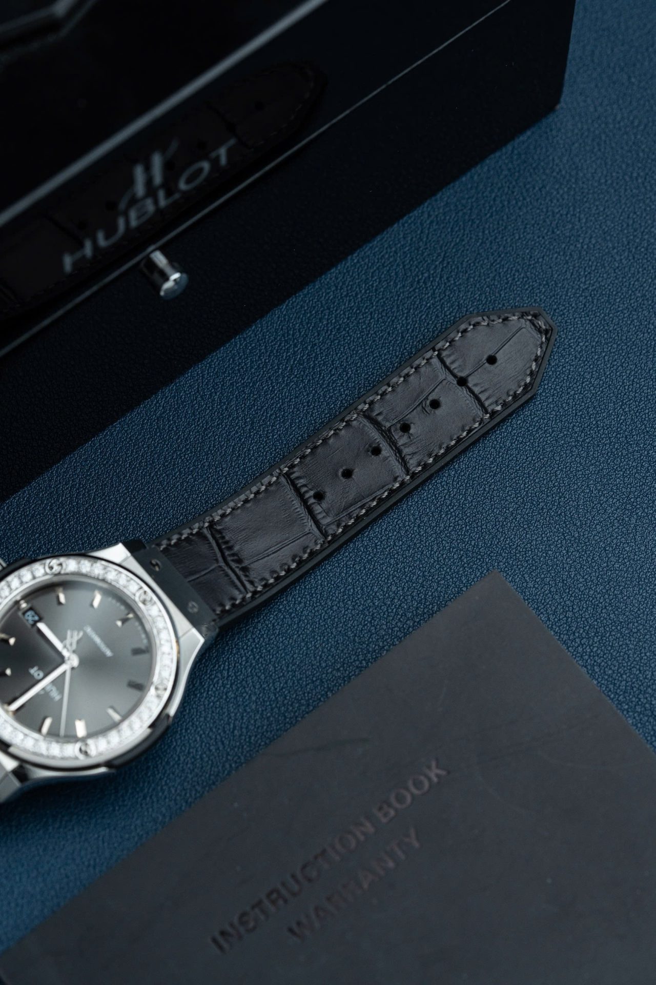 Hublot Classic Fusion Dial Gray Replica Watch Bezel Diamonds Moissanite 38mm