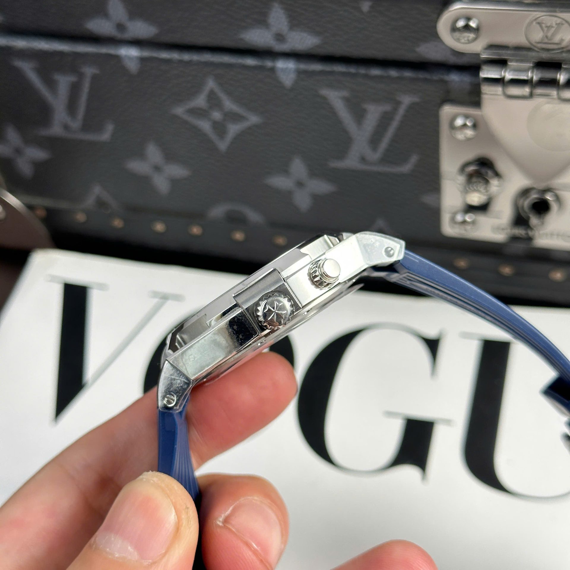 Vacheron Constantin Best Replica Watch Overseas Dual Time 47450 Blue 9F Factory 42mm