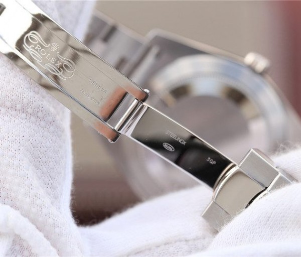 Replica Rolex DateJust 41mm 126300 Noob White Dial Roman Markers SS Bracelet A3235