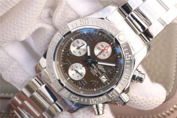 Replica Breitling Avenger II Chronograph 43mm SS GF Gray/White Dial on SS Bracelet A7750