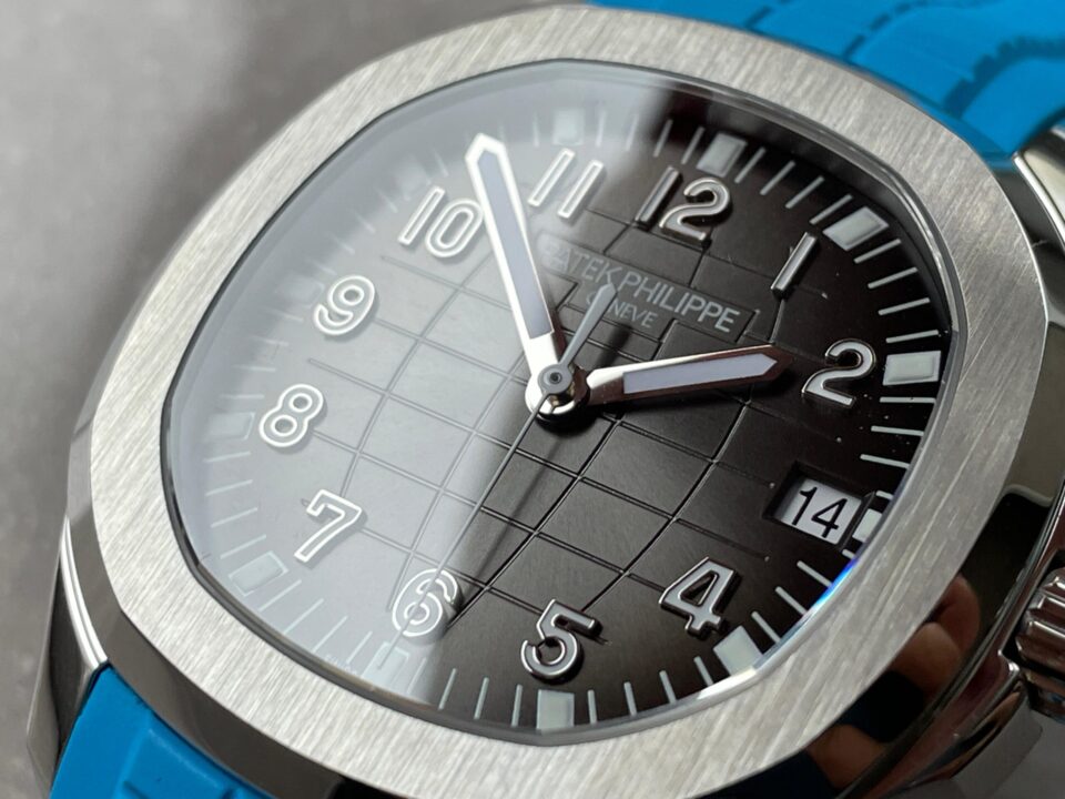 Replica PATEK PHILIPPE Aquanaut 5168G 42mm SS 3KF 1:1 Best Edition Black Dial on Light Blue Rubber Strap A324 V2
