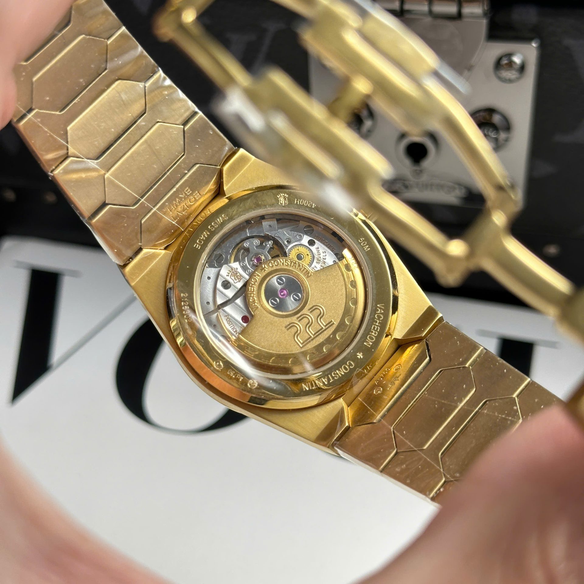 Vacheron Constantin Historiques 222 Fake Watch Yellow 8F Factory 37mm