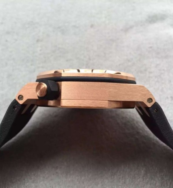 Replica Audemars Piguet Noob Royal Oak Offshore Diver 15730 RG Black Dial Rubber Strap A3120