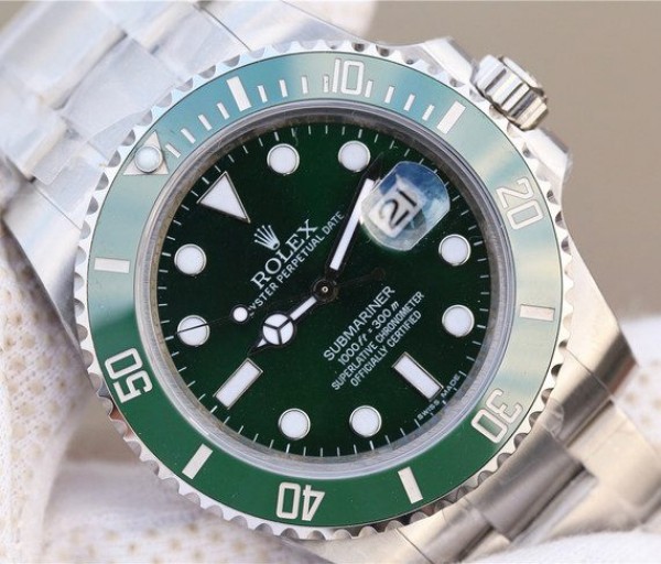 Replica Rolex Submariner 116610 LV Green Ceramic VRF SS Bracelet A2836