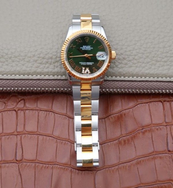 Replica Rolex DateJust 31mm 178383 RG Fluted Bezel Blue Dial A2235
