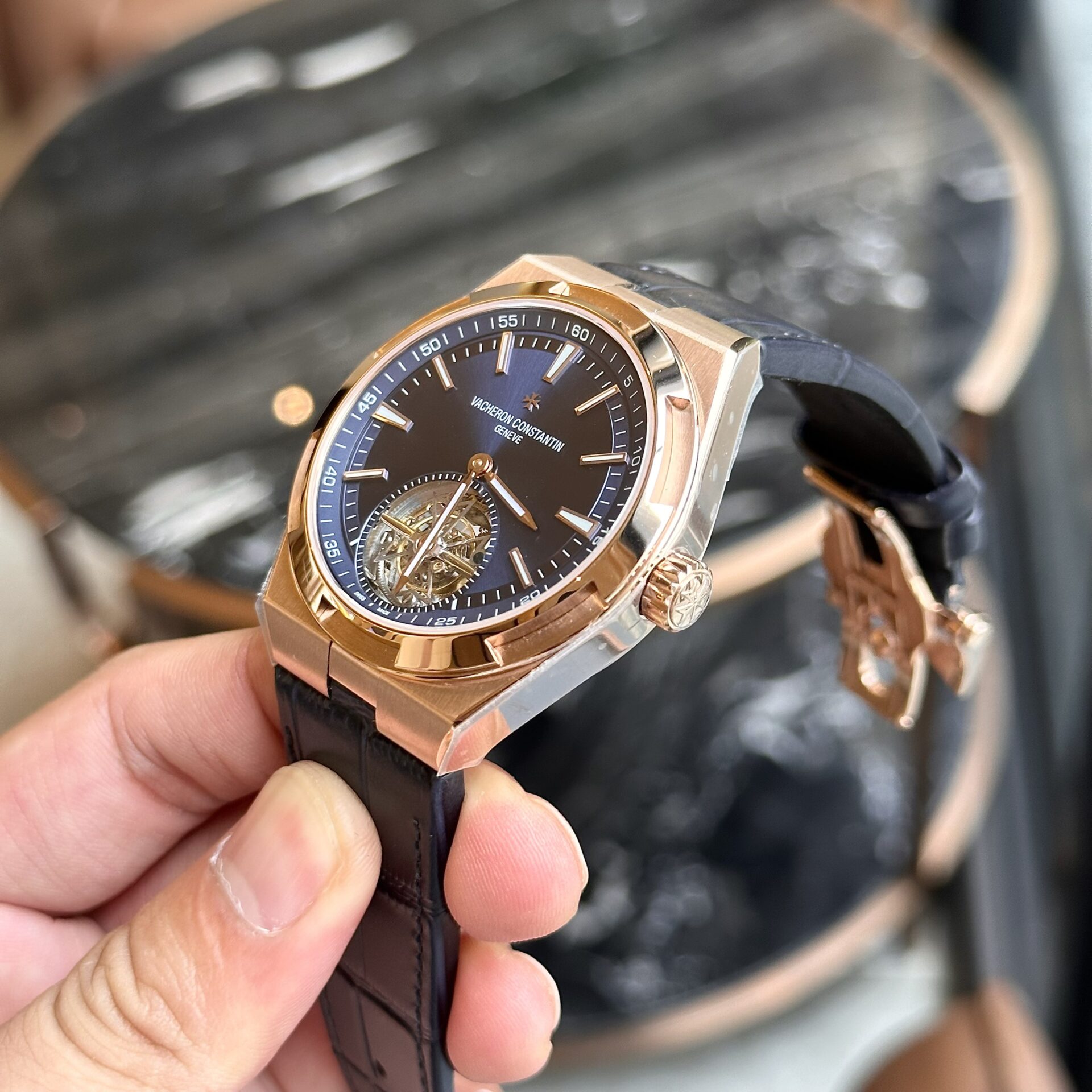 Vacheron Constantin Overseas 6000V Tourbillon Rose Gold Replica 11 Watch 42.5mm
