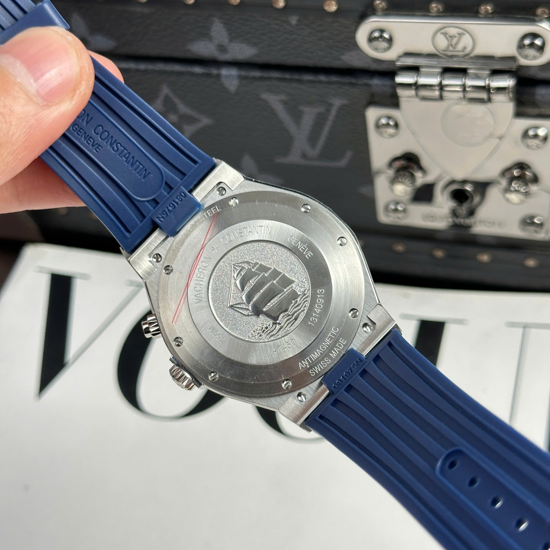 Vacheron Constantin Best Replica Watch Overseas Dual Time 47450 Blue 9F Factory 42mm