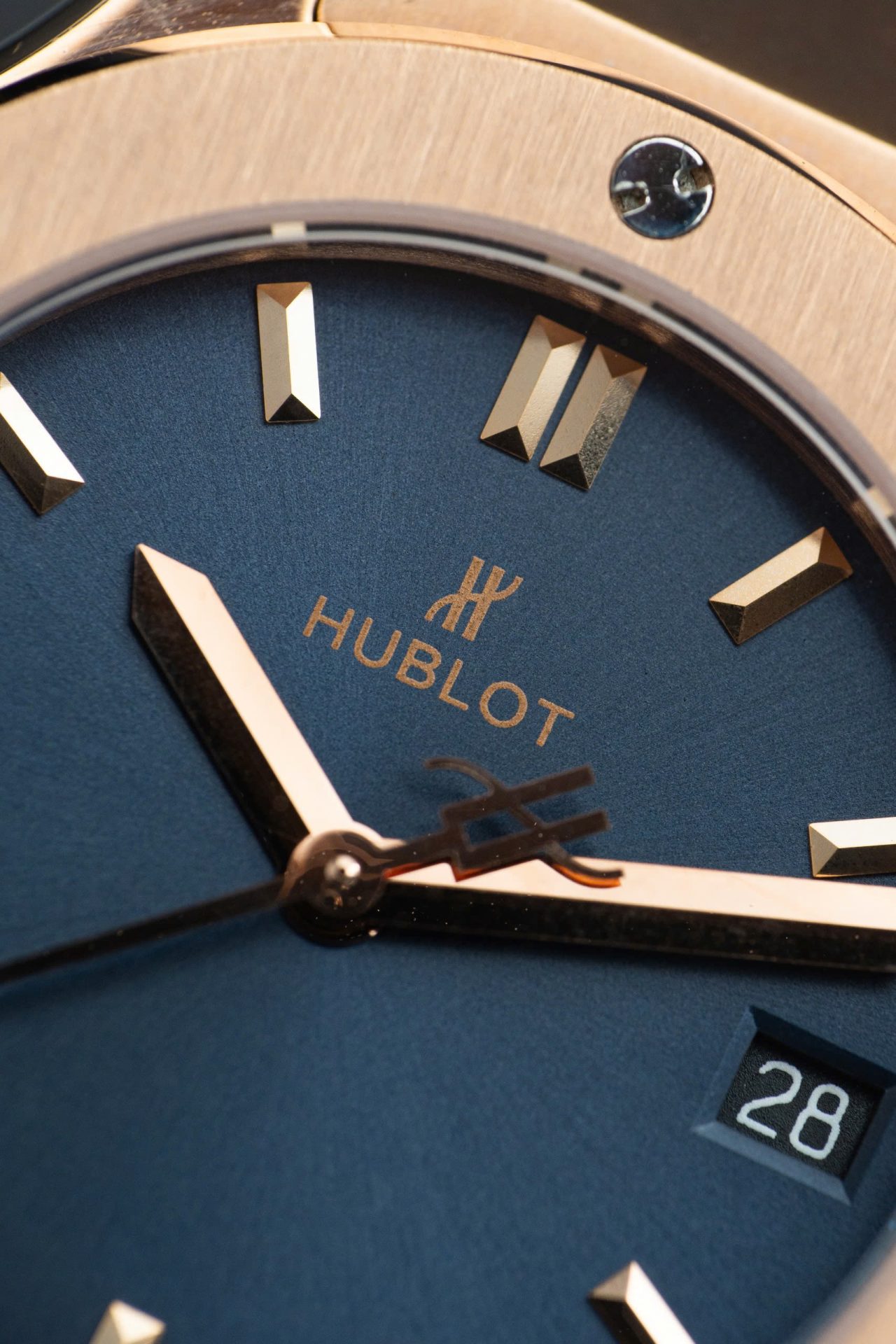 Hublot Replica Watch Classic Fusion King Gold Dial Blue 33mm