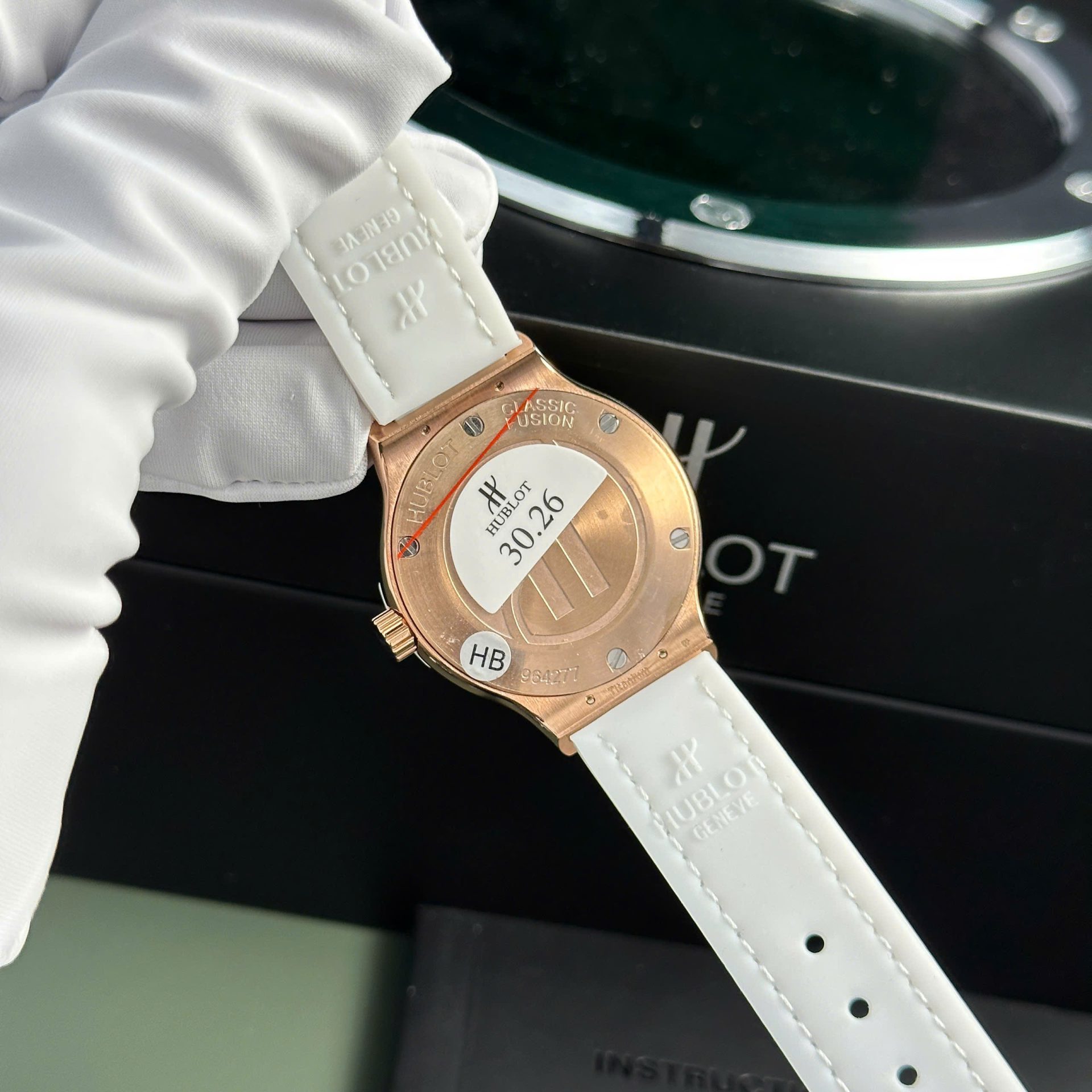 Hublot Classic Fusion King Gold Replica Watch Womens White HB Factory 33mm