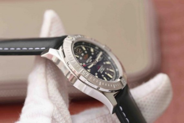 Replica Breitling Colt Automatic 44mm SS GF Black Textured Dial Black Leather Strap A2824