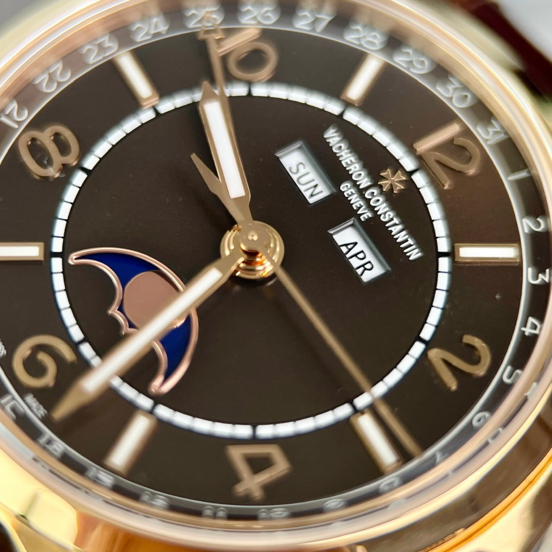 Vacheron Constantin 4000E Replica Watch Chocolate Dial ZF Factory 40mm
