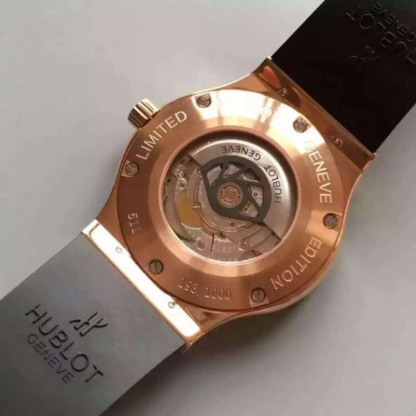 Replica Hublot Big Bang Classic Fusion RG Black Dial Diamonds Bezel Rubber Strap A2824