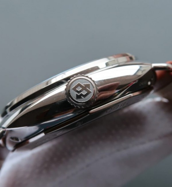 Replica Panerai XF Radiomir PAM609 Brown Leather Strap P5000