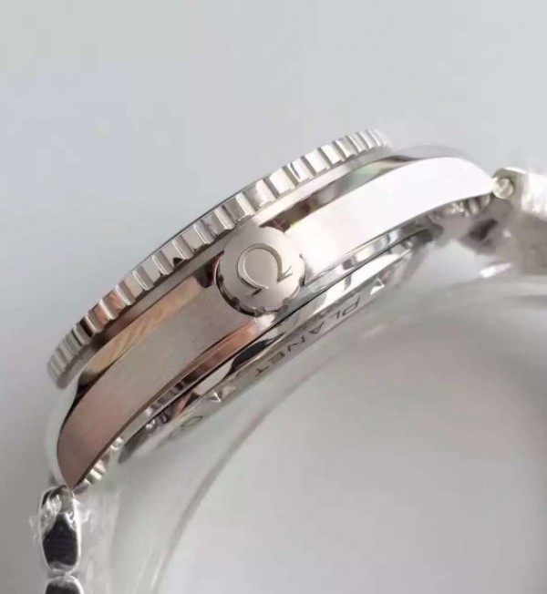 Replica Omega Planet Ocean SS GMT Gray Dial Orange Bezel SS Bracelet A8605
