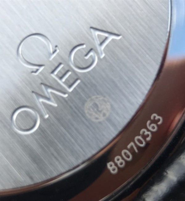 Replica Omega V6 De Ville 37mm SS White Dial Black Leather Strap A2892