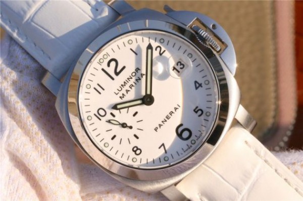 Replica Panerai PAM049 XF White Dial White Leather Strap A7750