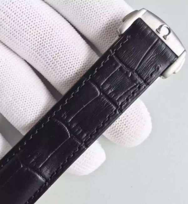 Replica Omega Speedmaster Apollo 17 40th anniversary Gray Dial Leather Strap Manual Winding