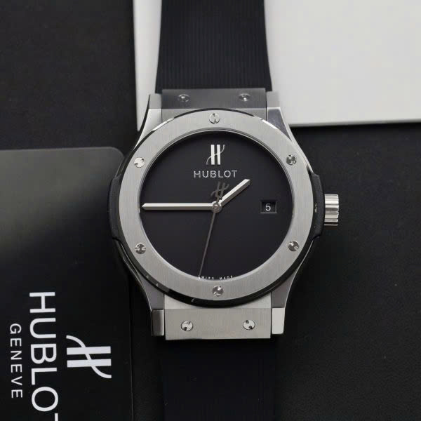 Hublot Classic Fusion 40 Years Anniversary Fake Watch Black Dial 42mm