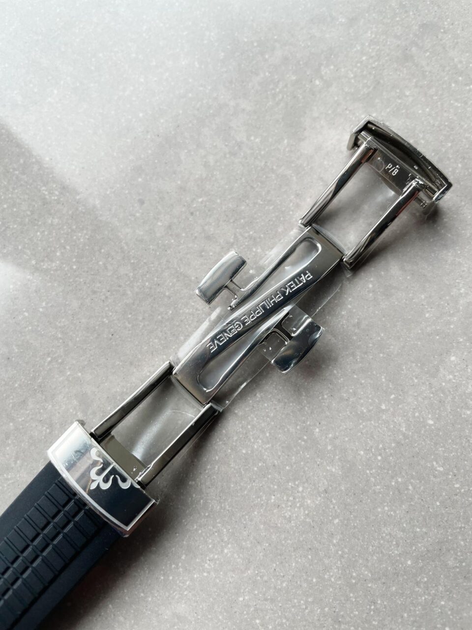 Replica PATEK PHILIPPE Aquanaut 5164A SS GRF BEST EDITION BLACK DIAL ON BLACK RUBBER STRAP A324 V2