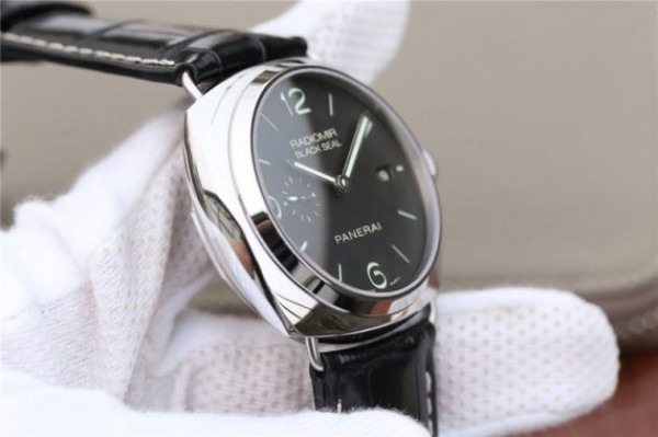 Replica Panerai PAM388 Black Dial Leather Strap P.9000 Super Clone