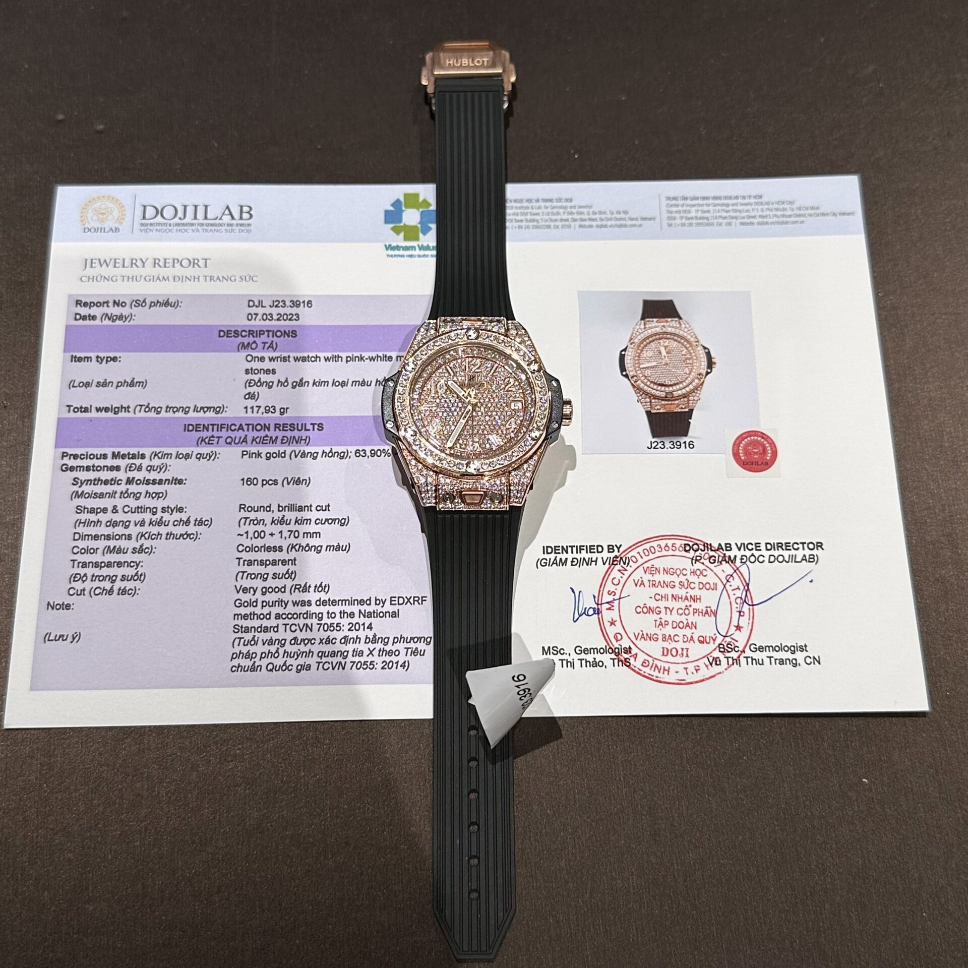 Hublot Replica 1:1 Watch One Click Gold Wrapped With Full Moissanite 39mm