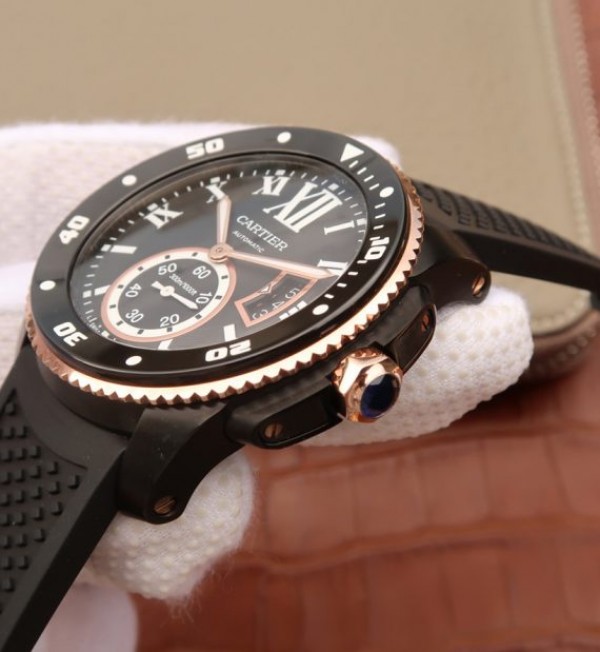 Replica Cartier JJF Calibre De Cartier Diver DLC Black Dial RG Bezel Black Rubber Strap A23J