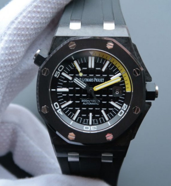 Replica Audemars Piguet JF Royal Oak Offshore Diver Forged Carbon Rubber Strap A3120