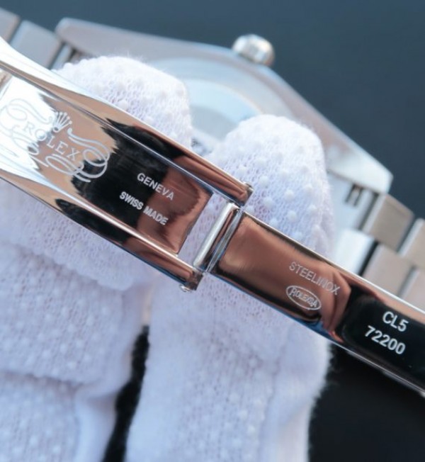 Replica Rolex Day-Date SS Diamonds Bezel Ice Blue Dial Crystal Markers SS Bracelet A3255