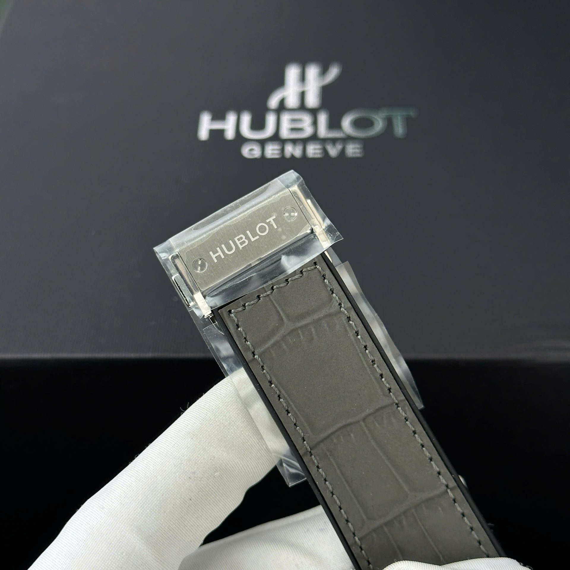 Hublot Classic Fusion Titanium Replica Watch Best Quality Gray Dial WWF Factory 45mm