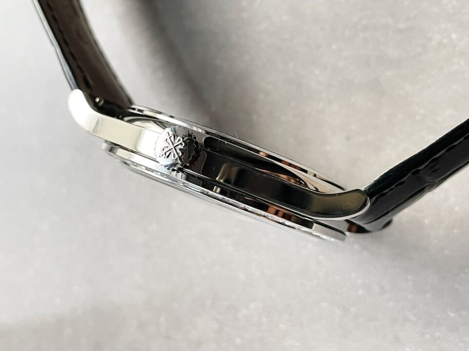 Replica PATEK PHILIPPE Calatrava ZF 5298p Date Sweep Seconds in Diamond Bezel Black Dial ZF factory