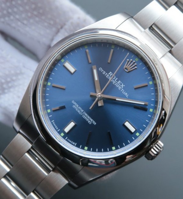 Replica Rolex Oyster Perpetual 39mm 114300 Blue Dial on SS Bracelet SH3132