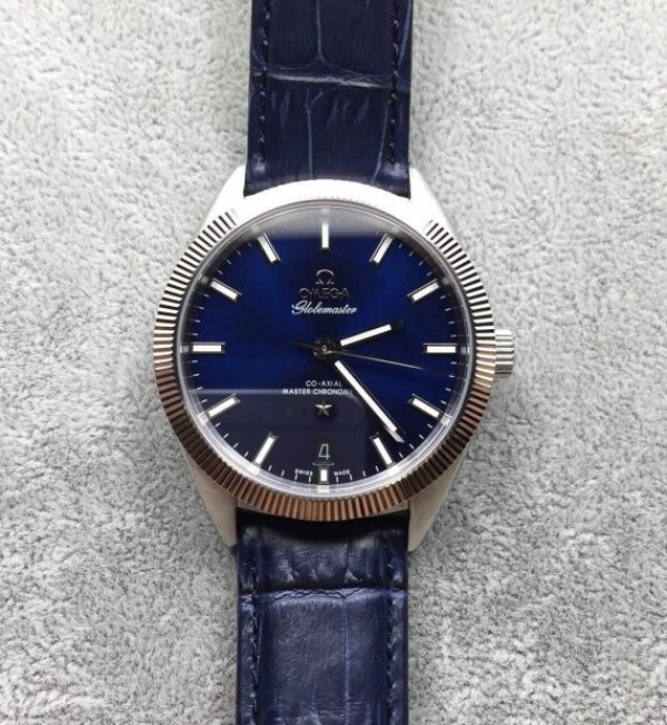 Replica Omega Globemaster Master Chronometer Blue Dial Leather Strap