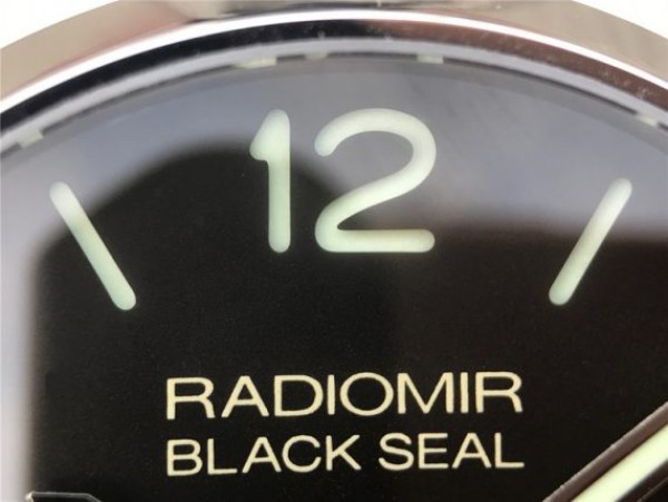 Replica Panerai PAM388 Black Dial Leather Strap P.9000 Super Clone