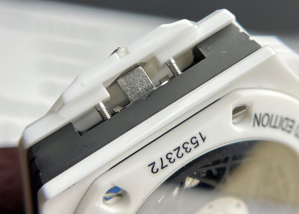 Hublot Big Bang Sang Bleu II Replica Watch White Ceramic Rubber Strap 45mm