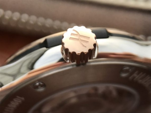 Replica Hublot Classic Fusion 42mm RG JJF White Dial Black Gummy Strap A2892