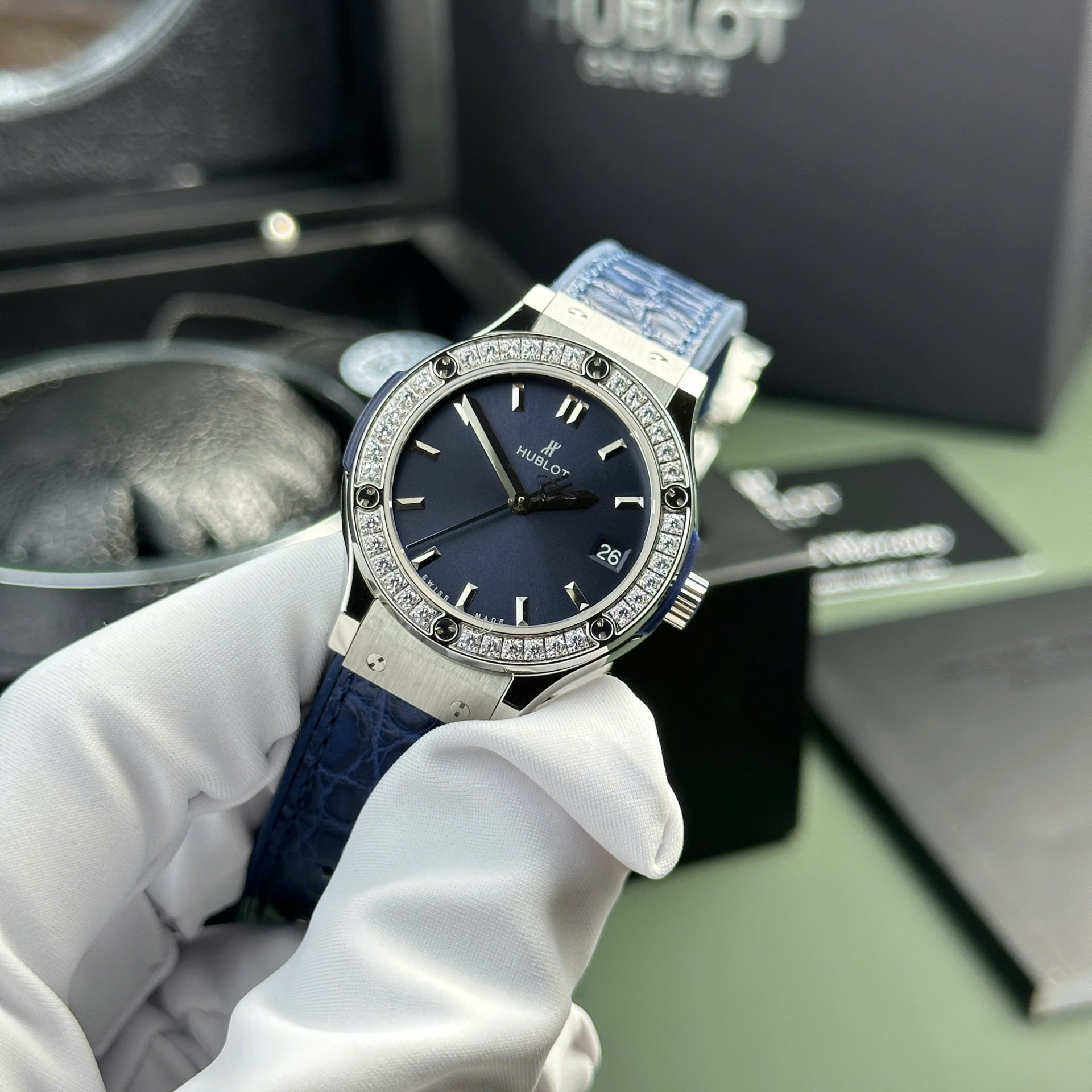 Hublot Classic Fusion Replica Watches Womens Blue HB Factory 33mm