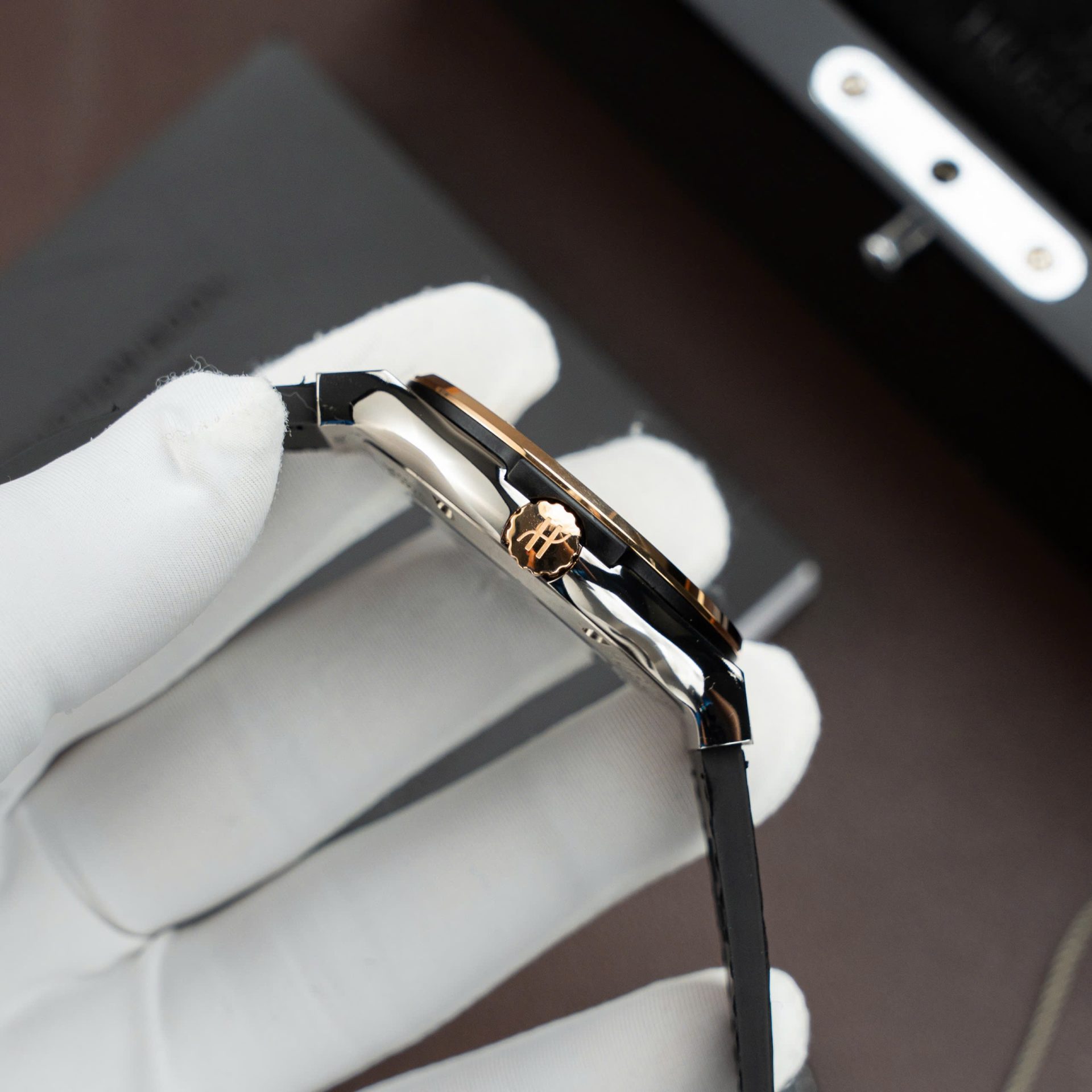 Hublot Classic Fusion Titanium King Gold Copies Watches Movement SW300 Crocodile Leather Strap 42mm