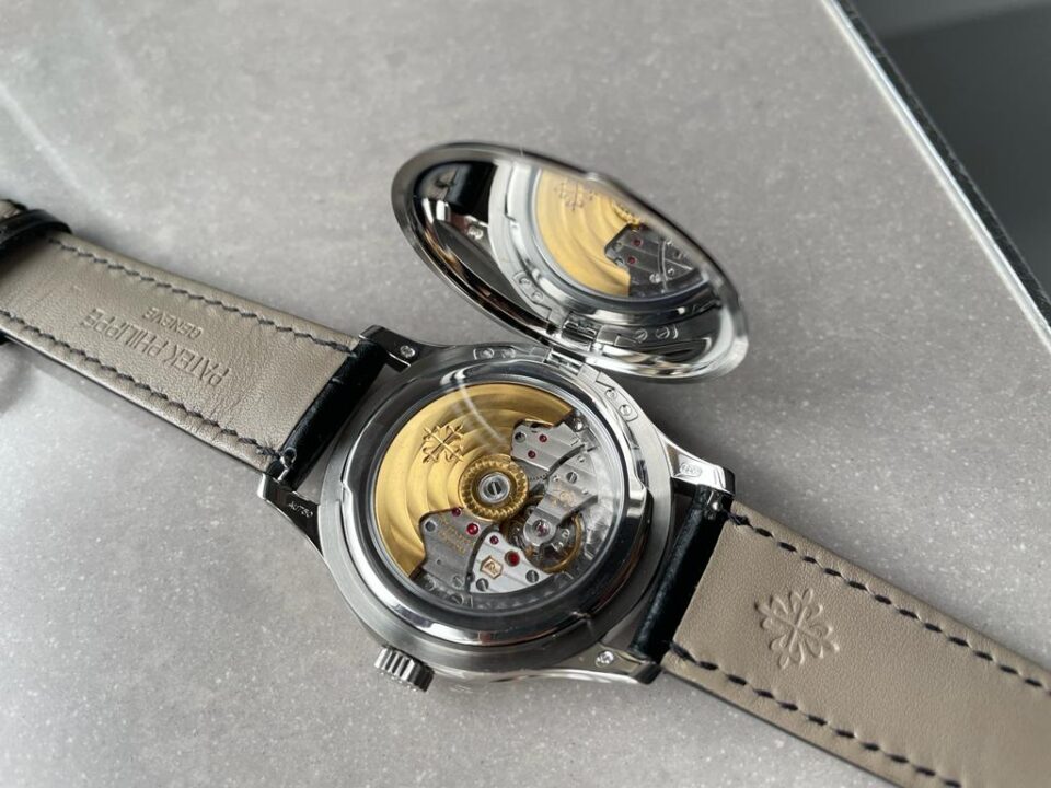 Replica PATEK PHILIPPE Calatrava ZF 5298p Date off White Dial SS bezel ZF factory