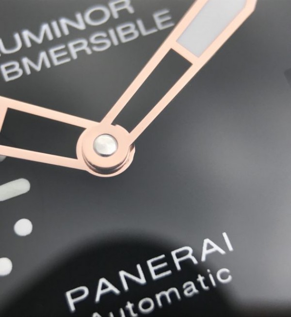 Replica Panerai XF PAM684 RG Luminor Submersible Rubber Strap P.9010