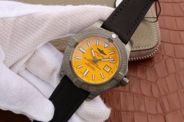 Replica Breitling Avenger II Seawolf PVD GF Yellow Dial Black Nylon Strap A2824