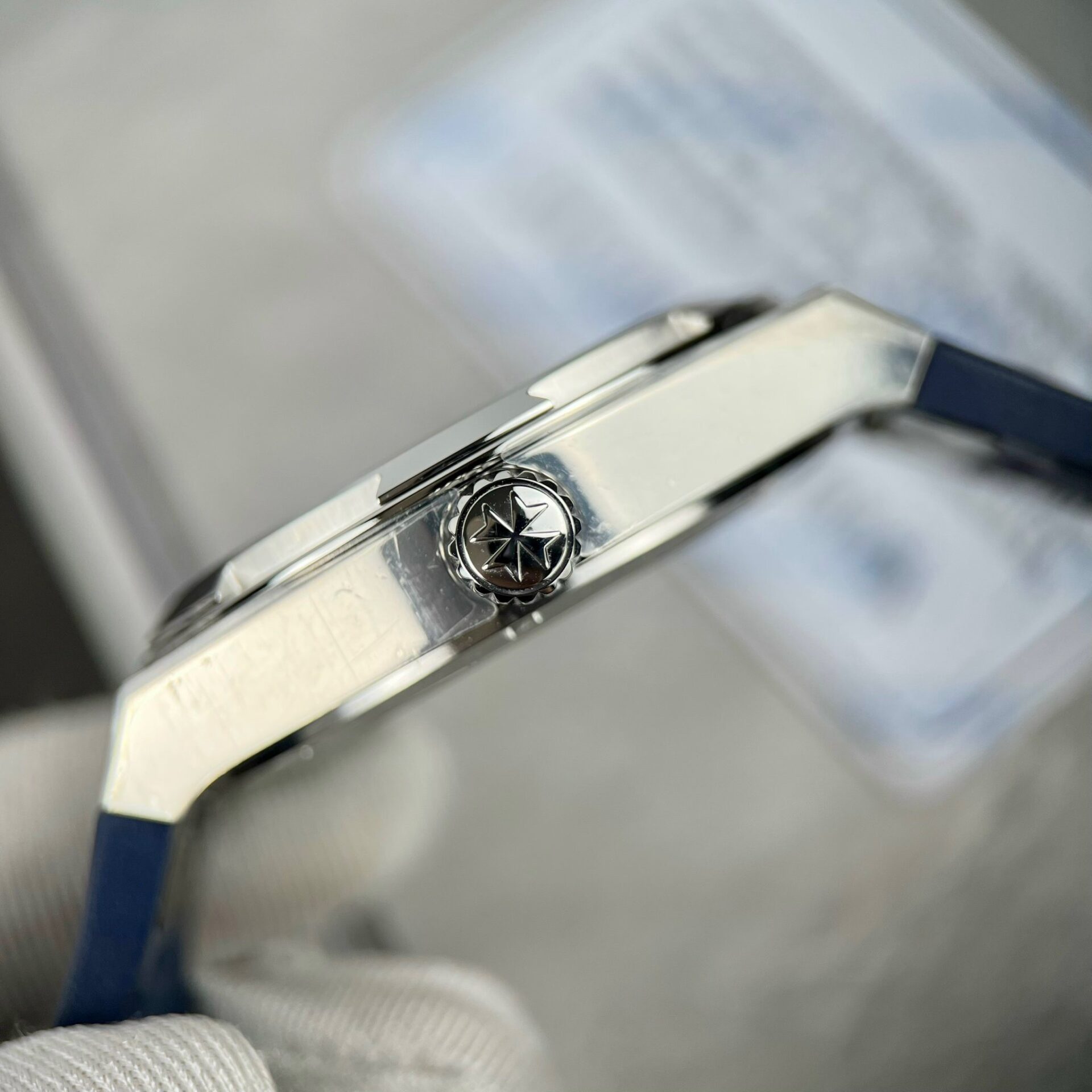 Vacheron Constantin 6000V Replica 1:1 Watch Blue 42.5mm